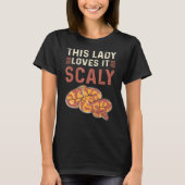 This Lady Loves It Scaly Royal Python Banana Ball  Tシャツ (正面)