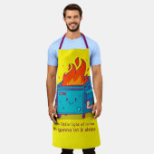 This Little Light：ごみ箱の火エプロン エプロン (着用した状態)