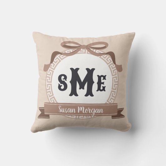 This sentence appears to be a descriptive phrase f クッション (裏面)