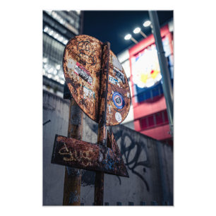 This sign was photographed at night in Osaka, Japa フォトプリント