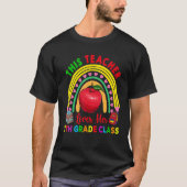 This Teacher Loves 7th Grade Class Pencil Rainbow Tシャツ (正面)