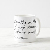 Thoreauの引用文のマグ コーヒーマグカップ (正面右)