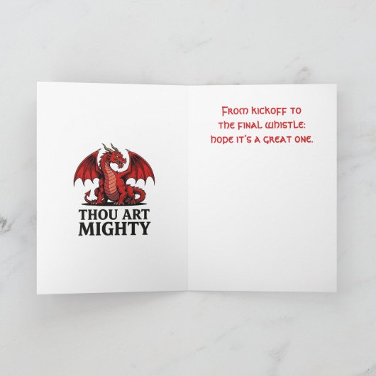 Thou Art Mighty Red Dragon カード (内部)