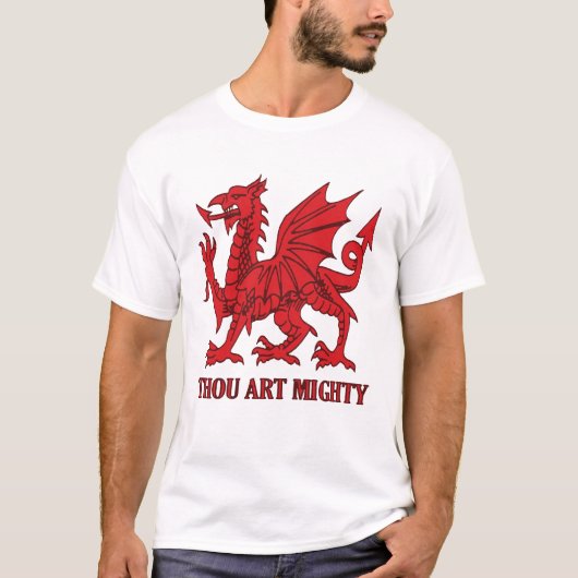 Thou Art Mighty Red Dragon Welsh Rugby Tシャツ (正面)