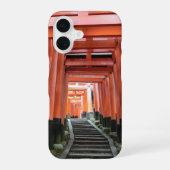 Thousand Torii Gates iPhone 16ケース (裏面)