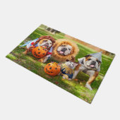 Three Bulldogs in Costumes ドアマット (アングル)