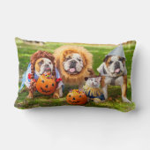 Three Bulldogs in Costumes ランバークッション (裏面)