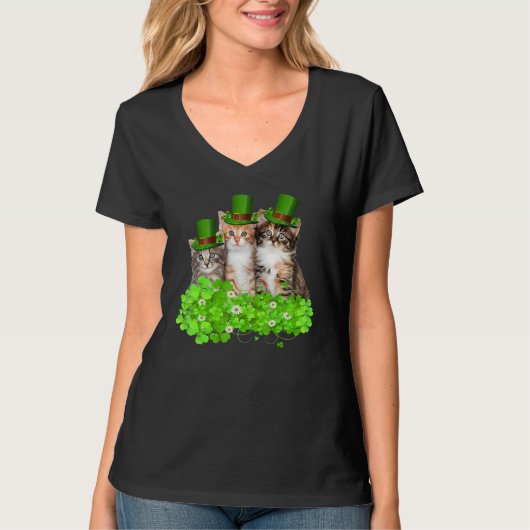 Three Cat St Patricks Day Kitten  Irish Tシャツ (正面)