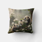 Three Cute Pandas クッション (裏面)