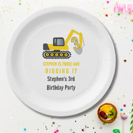 Three & Digging it Construction 3rd Birthday Party ペーパープレート