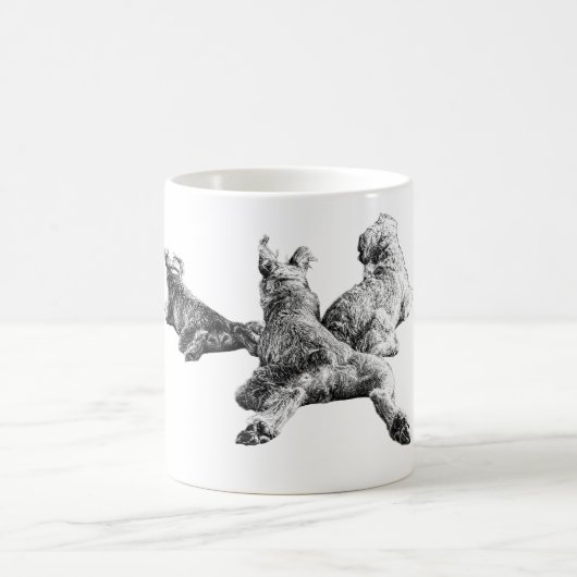 Three Dogs Mug – Resting Companions in Ink Style コーヒーマグカップ (中央)