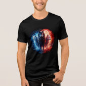 Three Elemental Wolves Under Full Moon トライブレンドTシャツ (正面)