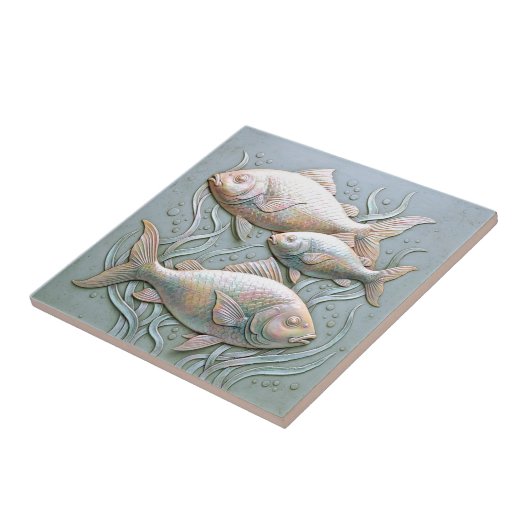 Three Fish Opalescent Bas Relief D1221 タイル (側面)