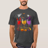 Three Glasses Of Wines Funny Halloween Wine  (2) Tシャツ (正面)