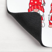 Three Gnomes Holding Heart Leopard Happy Valentine マウスパッド (コーナー)