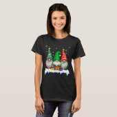 Three Gnomes Tree Lights Men Women Matching Xmas H Tシャツ (正面フル)