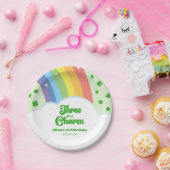 Three Is A Charm Rainbow 3歳の誕生日パーティー ペーパープレート (パーティー)
