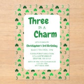 Three Is A Charm St Patrick's Day 3rd Birthday アクリル招待状 (正面)