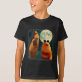 Three Marcus The Worm Howl At Moon Funny Marcus Me Tシャツ (正面)