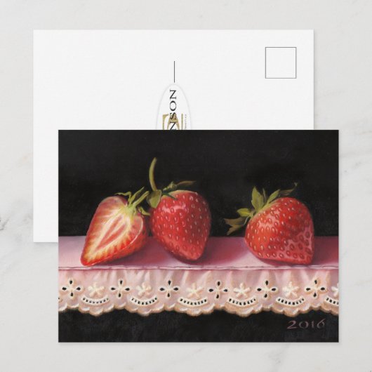Three Strawberries on Lace Postcard ポストカード (正面/裏面)