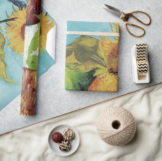 Three Sunflowers in a Vase by Vincent van Gogh ラッピングペーパー (クラフト)