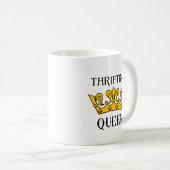 Thrifting Queen- Funny Bargain Hunter's Quotes T- コーヒーマグカップ (正面右)