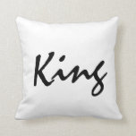 Throw Decorative Bedroom Pillow王 クッション<br><div class="desc">Zazzleからのカスタムなポリエステル枕が付いているあなたの家にアクセントを置いて下さい。 高品質な単信ニットの生地の作られて、この100%年のポリエステル枕は柔らかく、自由にしわが寄ります。 ヘビー級の伸張材料はあなたのデザイン、文字、モノグラムおよび写真に素晴らしい色定義を提供します。 あなたのソファへの完全な補足物は近隣次元の、カスタムな枕羨望をします: 16" x 16" (正方形)。 隠されたジッパーのエンクロージャ; 含まれている総合的に満ちた挿入物。 単信ニットの生地; 100%年のポリエステル; しわは放します。 米国で作られる。 洗濯できる機械。 デザイナー先端: 良質のプリントを保障するためには、以下の事項に注意して下さい:このプロダクトのカスタマイズ可能なデザイン区域は16"をx 16"測定します。 最も最高のな結果のために加えます3/5"を裁ち切り喜ばして下さい。</div>