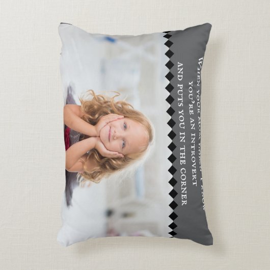 Throw Pillow アクセントクッション (正面(垂直))