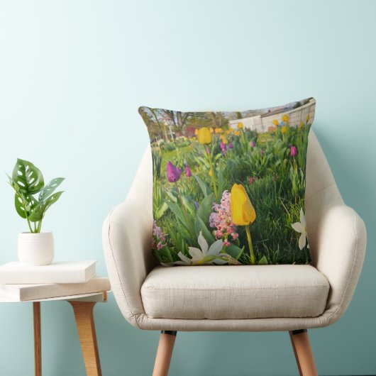 Throw Pillow クッション (椅子)