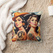 Throw Pillow クッション (ブランケット)