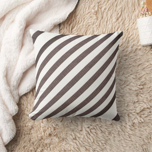 Throw Pillow Brown & White Stripe クッション (ブランケット)