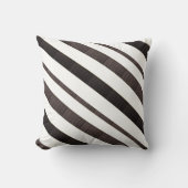 Throw Pillow Brown & White Stripe クッション (正面)