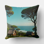 Throw Pillow Coastal Harmony: Homes, Trees & Endle クッション (裏面)