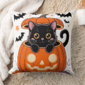 Throw Pillow – Cute Black Cat in Pumpkin Halloween クッション (ブランケット)