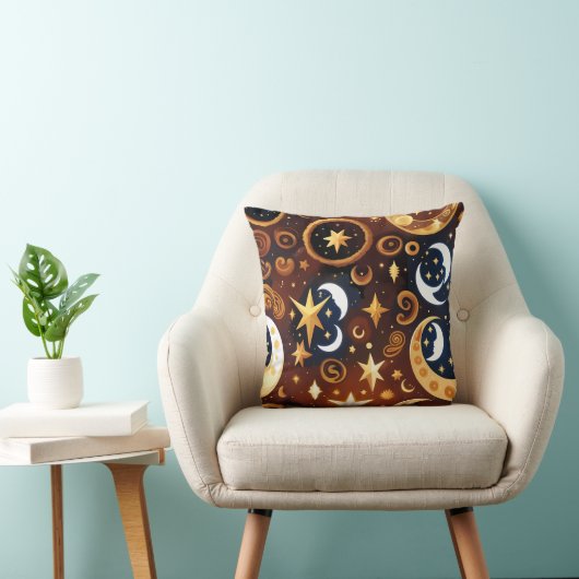 Throw Pillow – Golden Ochre Celestial Moon Pattern クッション (椅子)