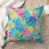 Throw pillow in stylish graphic クッション (ブランケット)