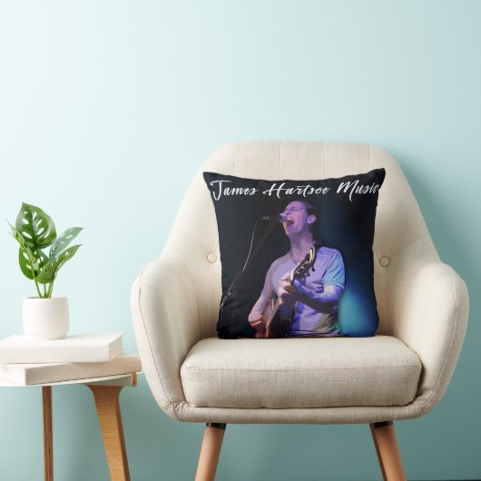 Throw Pillow - James Hartsoe singing クッション (椅子)