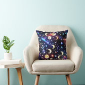 Throw Pillow - Moonstone Opal Celestial Moon クッション (椅子)