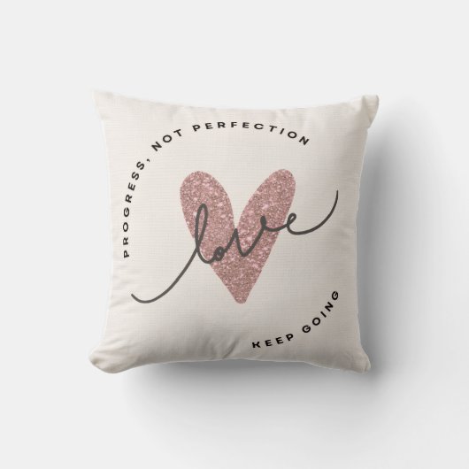 Throw Pillow – Pink Glitter Heart Love Design | In クッション (正面)