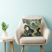 Throw Pillow – Sage Green Celestial Moon クッション (椅子)
