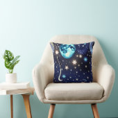 Throw Pillow - Velvet Navy Celestial Moon クッション (椅子)