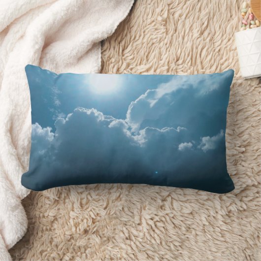 Throw pillows-Dramatic Sunlight Through Clouds ランバークッション (ブランケット)