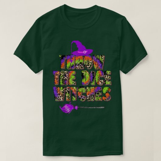 Throw the Dice Witches Halloween Funny Witch Tie D Tシャツ (デザイン正面)