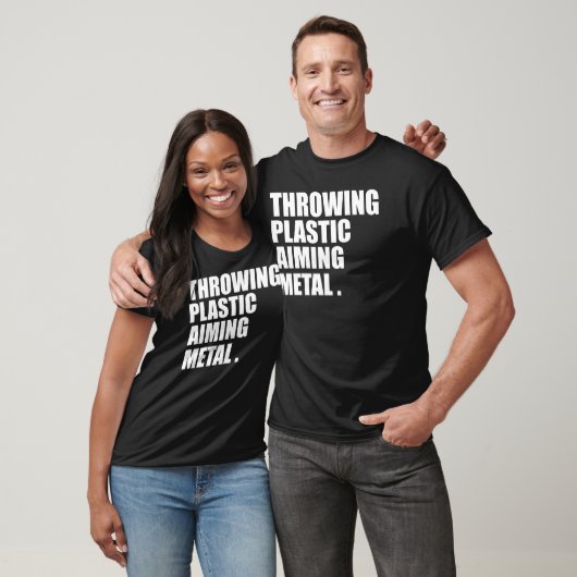 Throwing Plastic Aiming Metal Funny Disc Golf Tシャツ (ユニセックス)