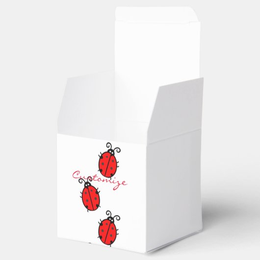 Thunder_Coveをクロールする赤いLadybug フェイバーボックス (オープン)