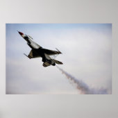 Thunderbird 6がスローパスを実行 ポスター (正面)