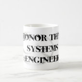 Thyシステム・エンジニアに名誉を与えて下さい コーヒーマグカップ (中央)