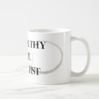 Thy土の科学者に名誉を与えて下さい コーヒーマグカップ