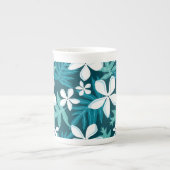 TIARE (ティール(緑がかった色)) ボーンチャイナマグカップ (正面)