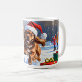Tibetan Spaniel Running in Snow with Christmas Hat コーヒーマグカップ (正面右)